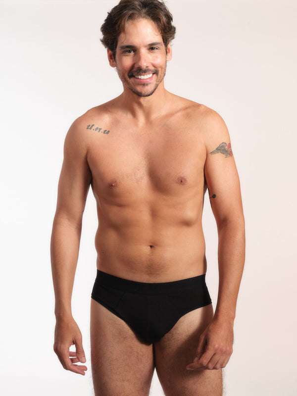 Cueca Slip NAÏV em TENCEL Liocel Preto