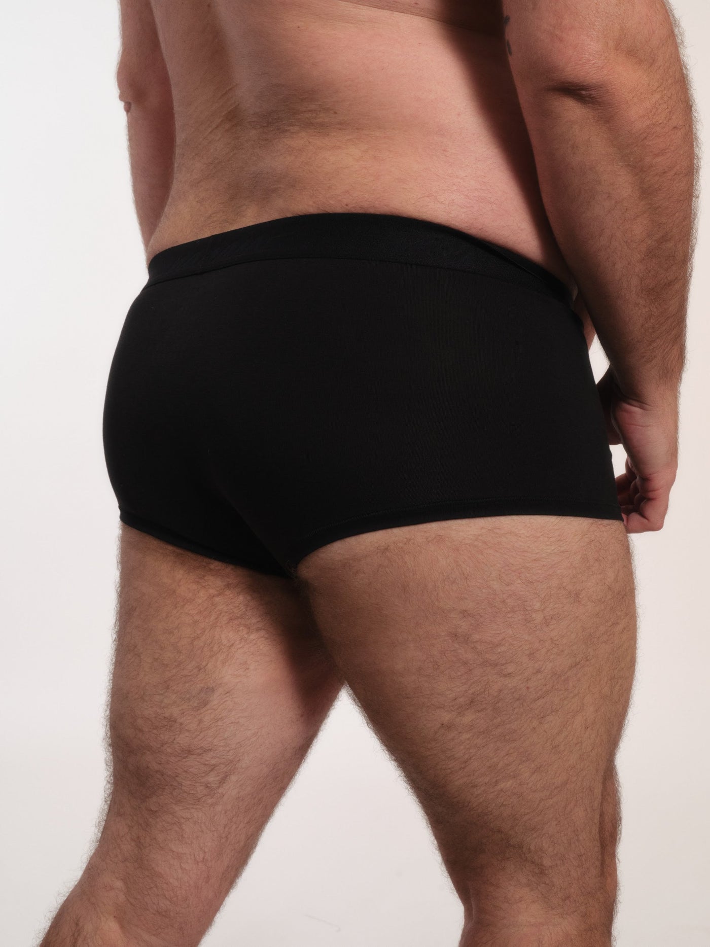 Cueca Trunk NAÏV em TENCEL Liocel Preto porte maior