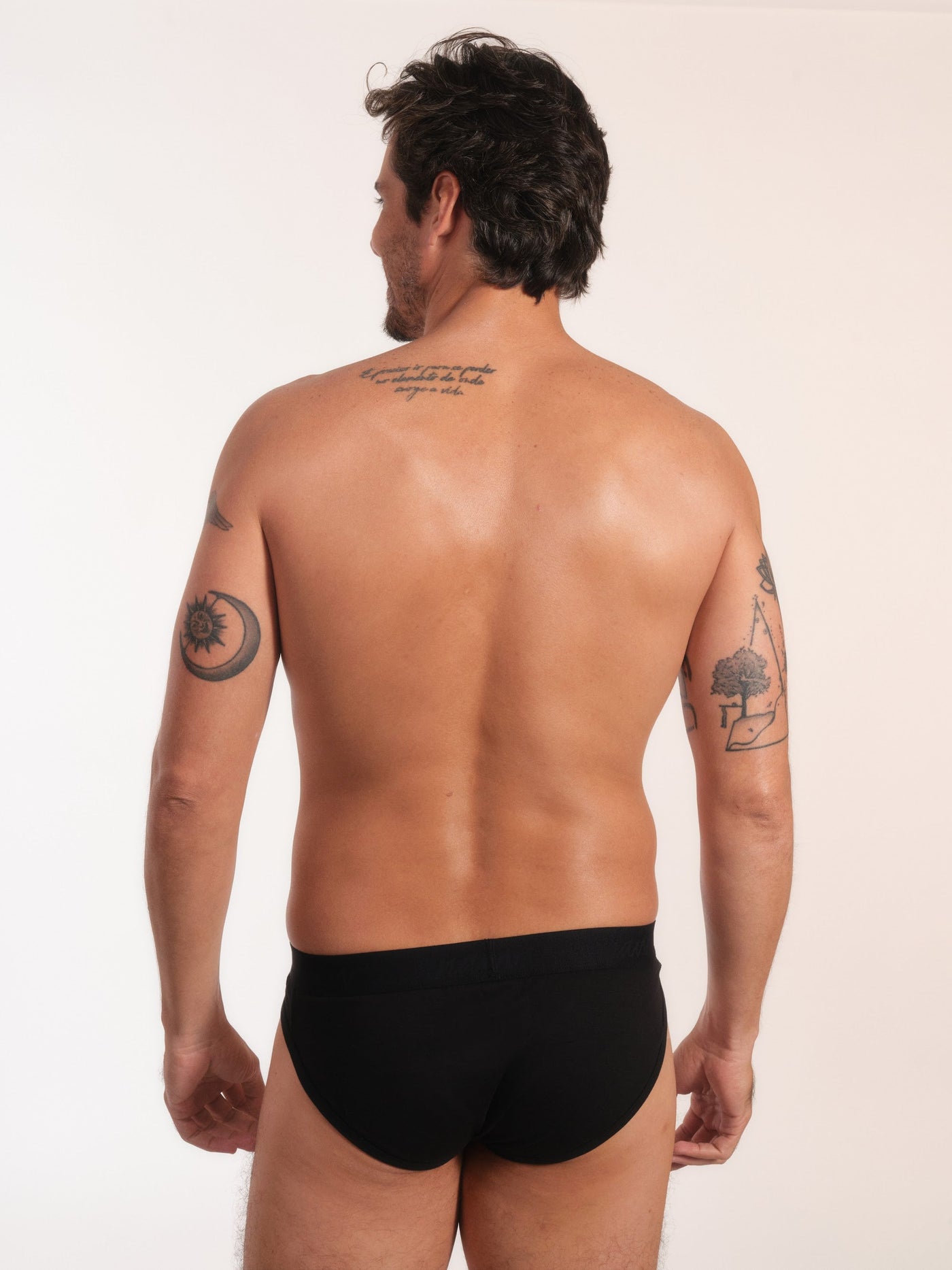 Cueca Y-Slip NAÏV em TENCEL Liocel Preto