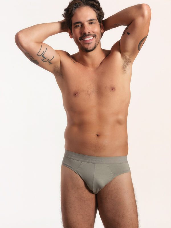 Cueca Slip NAÏV em TENCEL Liocel Fendi