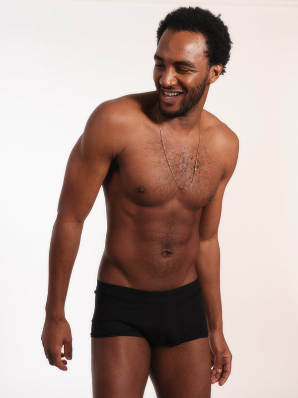 Cueca Trunk NAÏV em TENCEL Liocel Preto