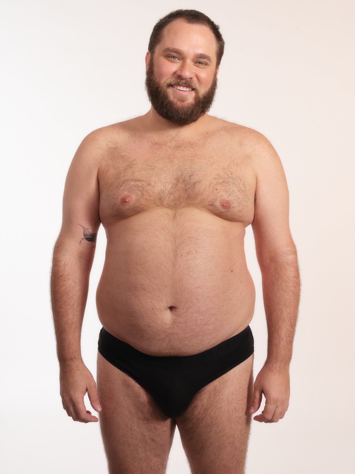 Cueca Y-Slip NAÏV em TENCEL Liocel Preto porte maior