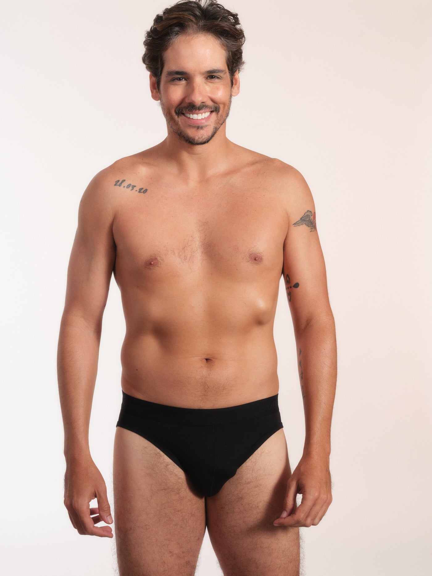 Cueca Y-Slip NAÏV em TENCEL Liocel Preto