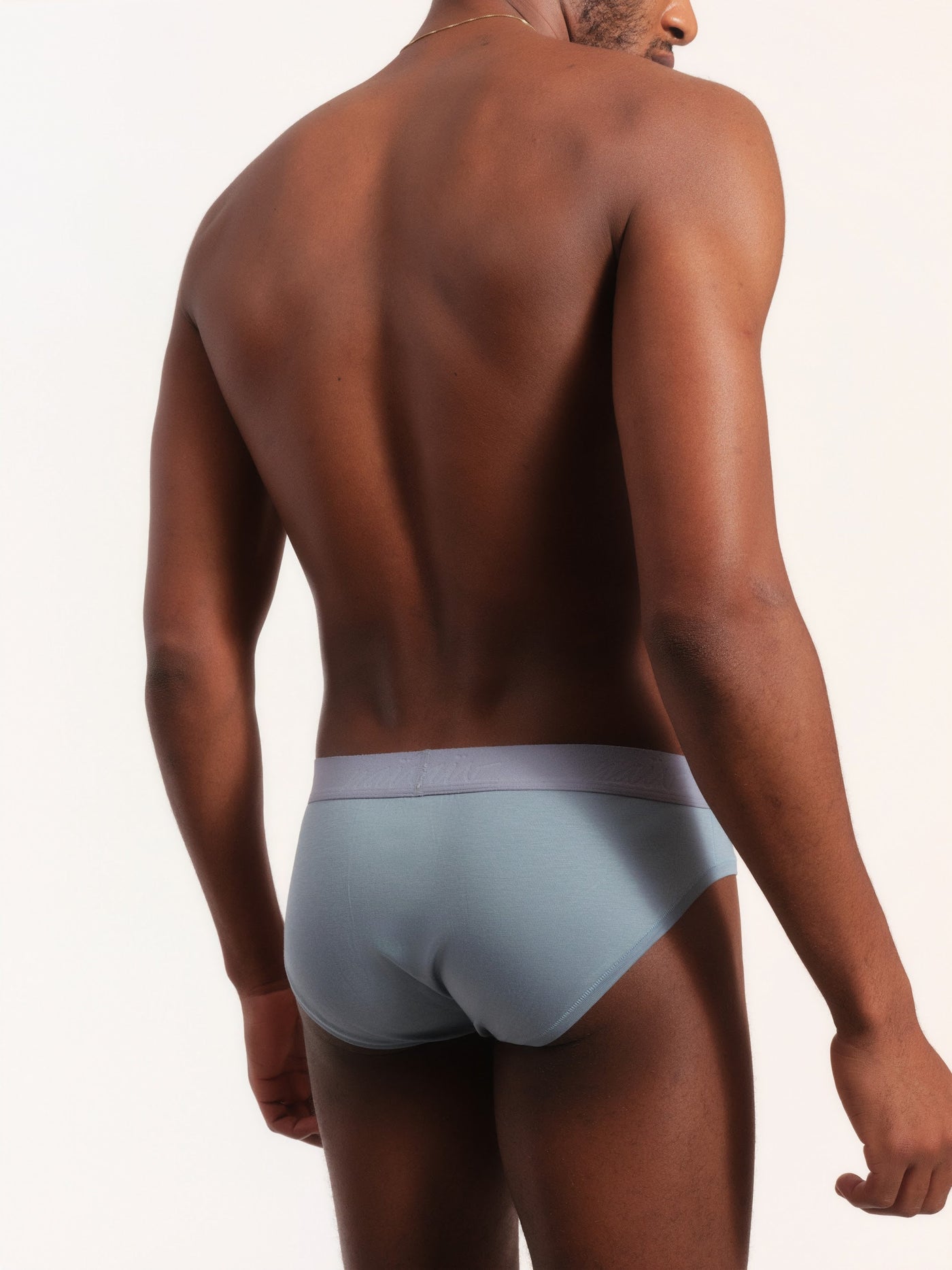 Cueca Slip NAÏV em TENCEL Liocel Ardósia