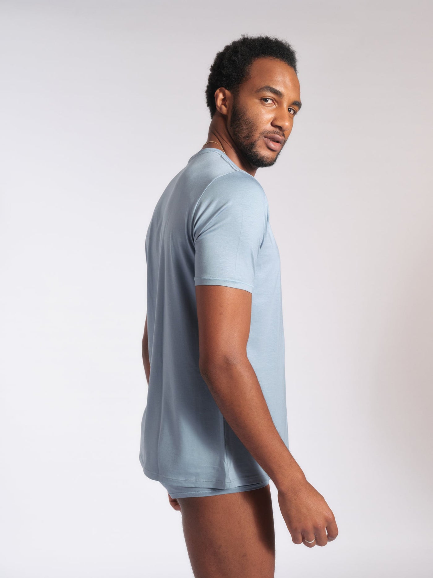 Camiseta NAIV em TENCEL Liocel, cor ardosia