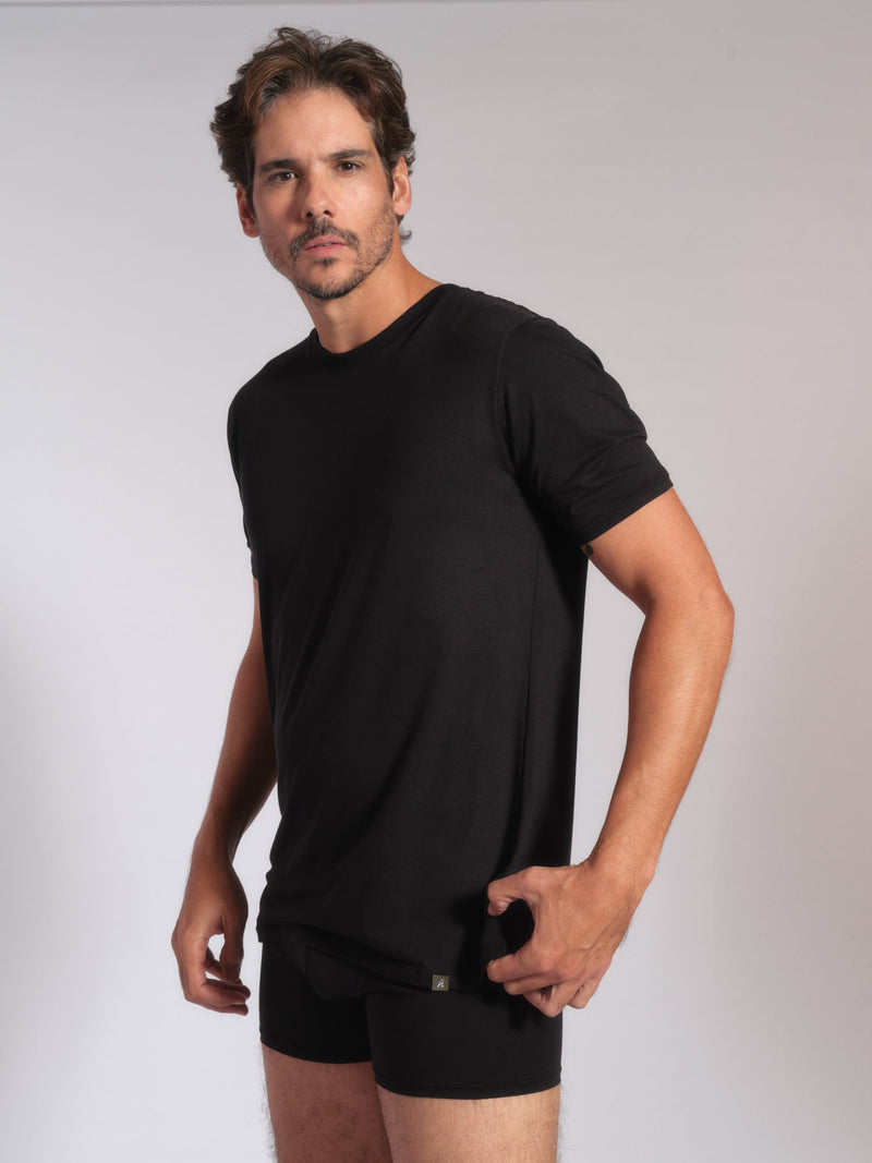 Camiseta NAIV em TENCEL Liocel, cor preto